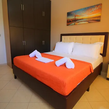 Down Town 3* Ksamil