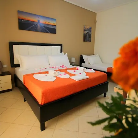 Down Town Hotel Ksamil