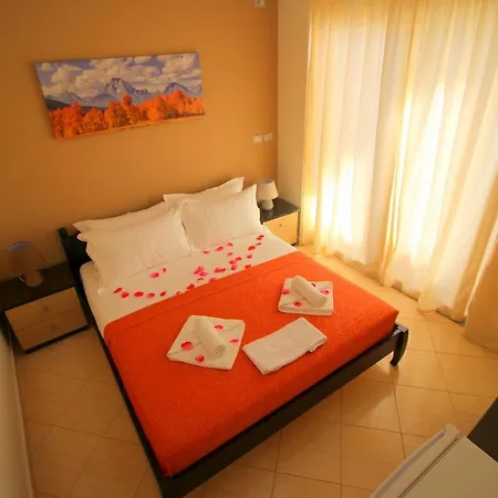 Hotel Down Town Ksamil