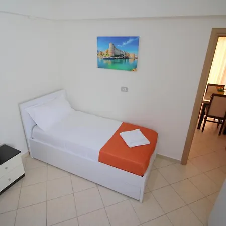 Hotel Down Town Ksamil