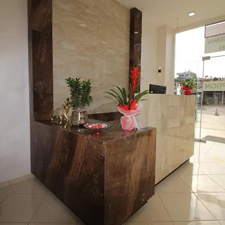 Down Town Hotel Ksamil